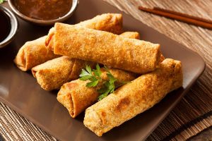 Chicken egg rolls 2 pcs