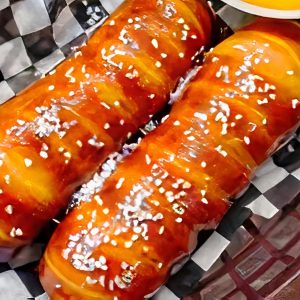Pretzels & Cheese Sauce (4)