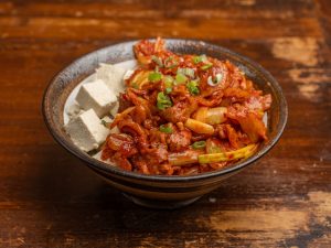 Kimchi Jaeyuk Bowl