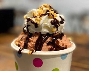 Small Sundae Small Sundae