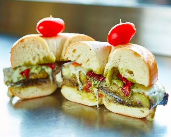 a19bb09692310dfd41e49a96c424b3a6 (2) Bagelsmith