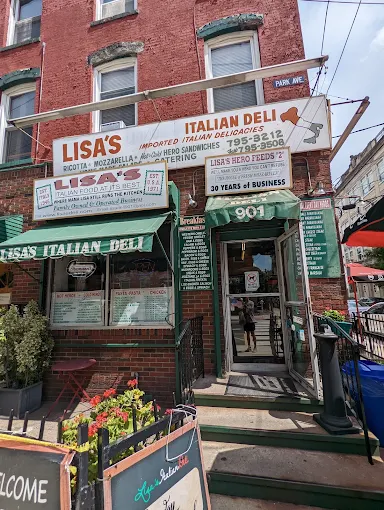 Lisas Italian Deli And Caterer