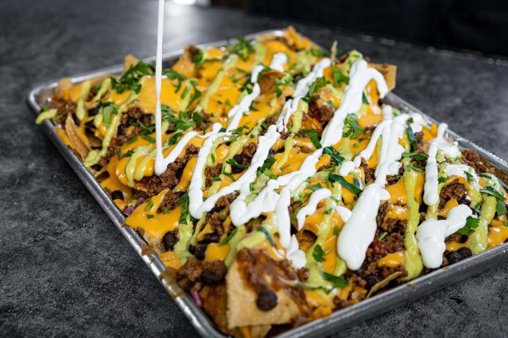 Nachos * Nachos *
