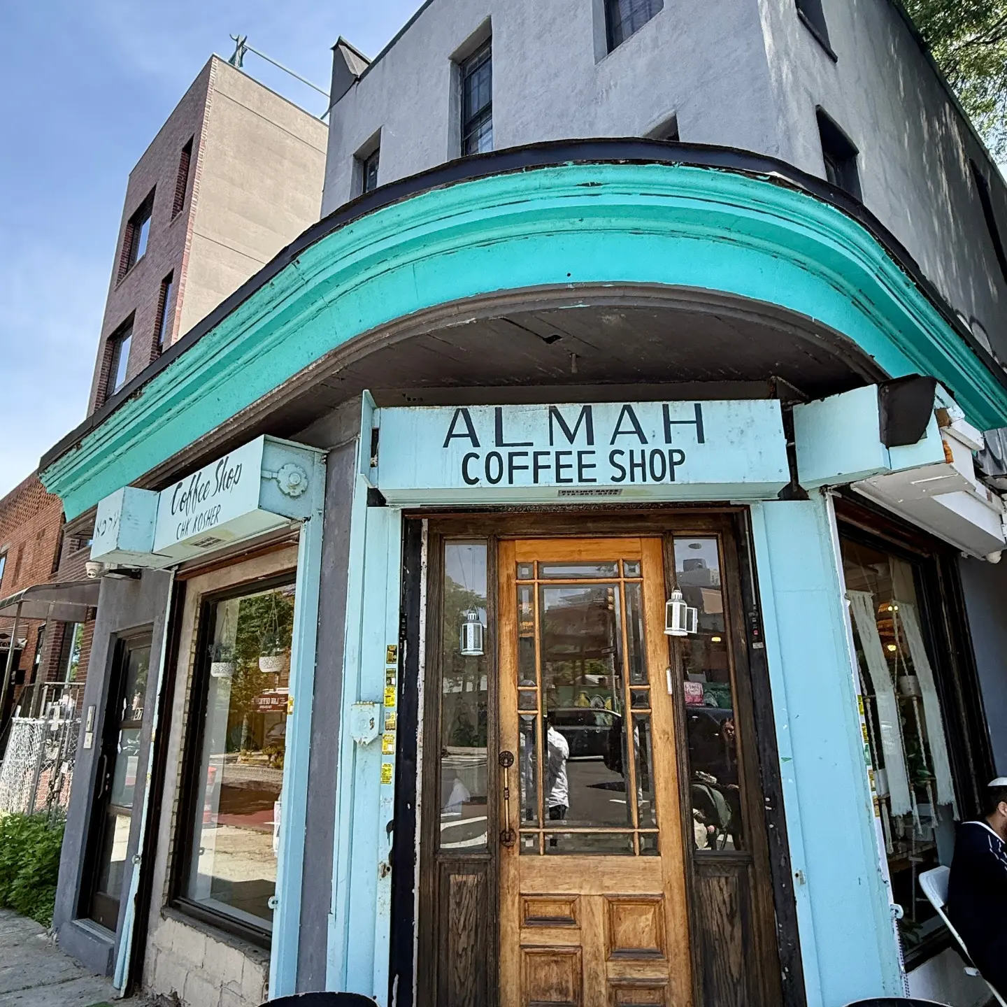 Almah Cafe