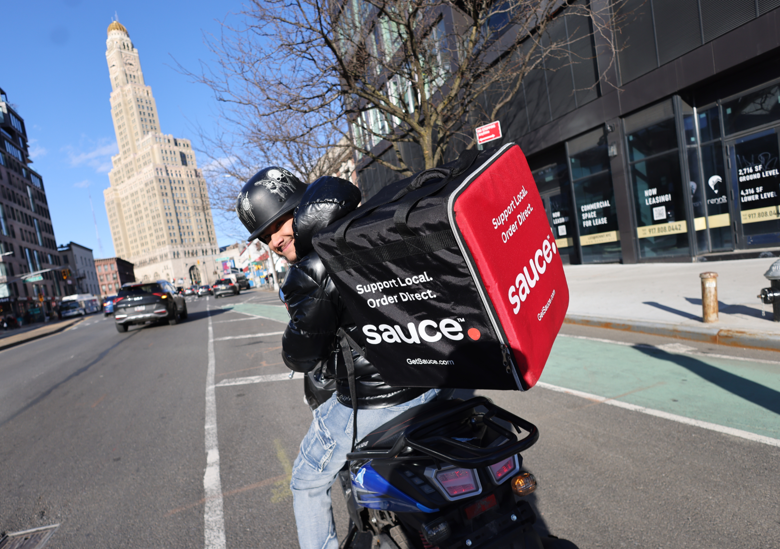 First-party delivery platforms for restaurants