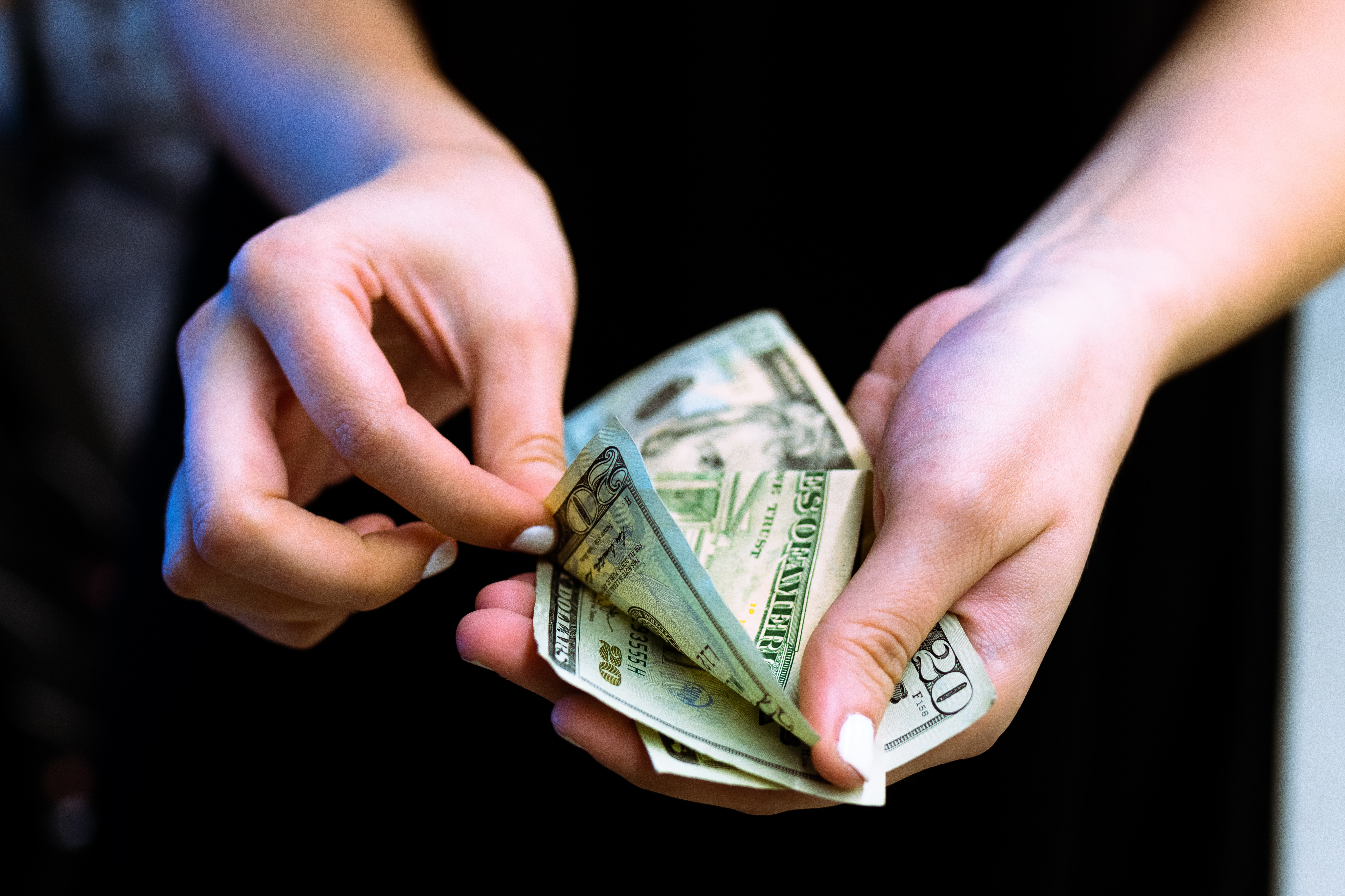 Potential increase in commission fees by third-party platforms might put additional pressure on restaurants.
